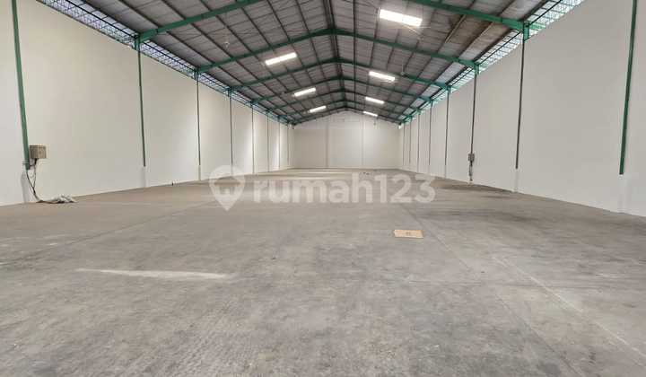 Disewakan Gudang di Tahap V Kawasan Industri Gatot Subroto 1