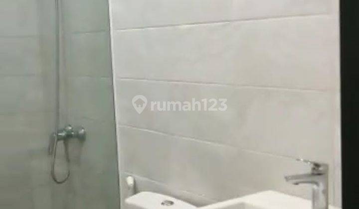 Disewakan Cepat Rumah Baru 2 Lt Pondok Candra Sidoarjo 8