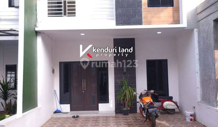 Rumah modern minimalis dalam Cluster pinggir jalan raya dekat Sarana dan Prasarana Umum    2