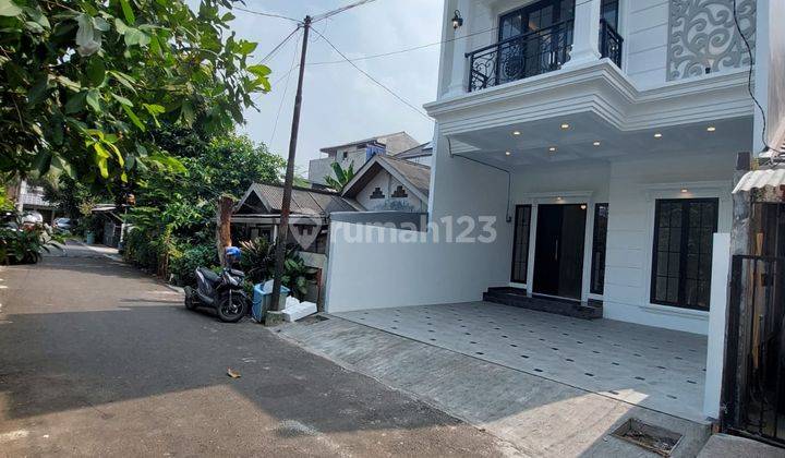 For Sale Rumah Mewah Modern Klasik Dalam Komplek Besar 2