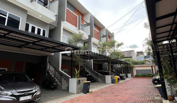 Rumah Konsep Industrial Townhouse Full Furnished 2