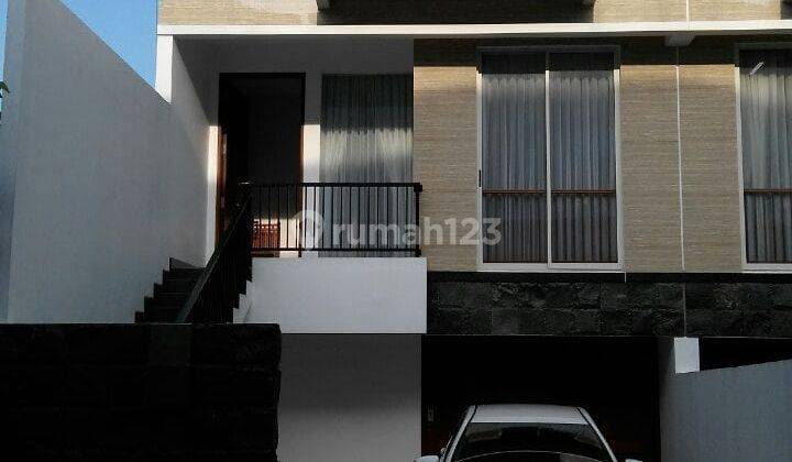 Townhouse Modern Minimalis Full Furnished di Tb Simatupang 1