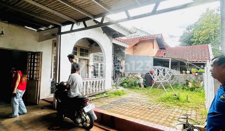 Rumah Pinggir Jalan Cocok Untuk Tempat Usaha Di Galaxy 2