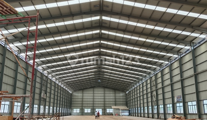 Gudang Disewakan di Area Toll Jakarta Cikmpek Gudang Disewakan di Area Toll Jakarta Cikmpek