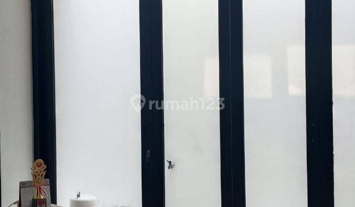 Dijual Rumah 2 Lantai Pondok Bambu Jakarta Timur 2