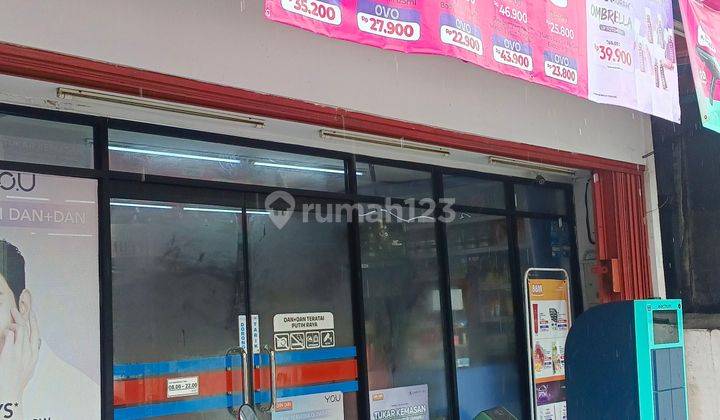 Ruko 2 lantai samping pasar perumnas klender  jakarta timur 1