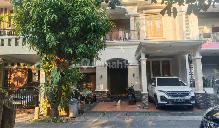 Rumah 2 lantai mewah lokasi bagus jatinegara baru jakarta timur 1