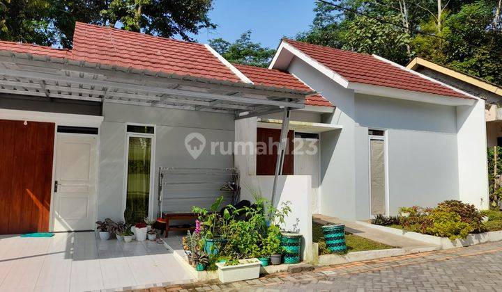 Rumah di Kawasan Cluster Type 30 Suasana Asri di Tuntang SHM 1