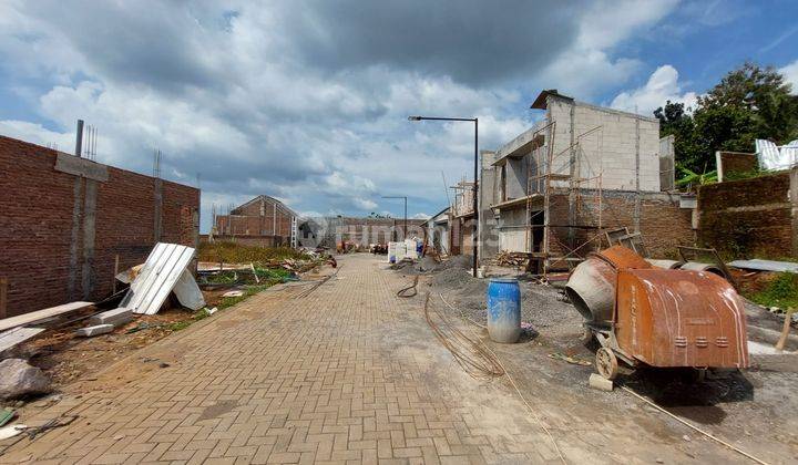 Rumah 2lantai Murah 15 Menit Ke Tol Banyumanik Baru Unfurnished 4