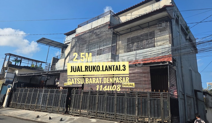 For Sale: Shop House Suitable for Salon, Minimart, Office, Cafe, Pharmacy in Gatsu Barat, Denpasar, Bali