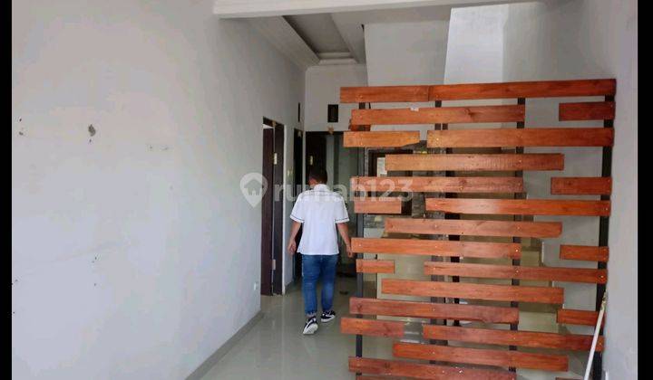 Jual Rumah Murah Tingkat 3 Kamar Batu Bulan Sukawati Gianyar Bali 2