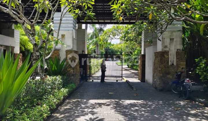 Royal Garden Villa Taman Giri Nusa Dua Jimbaran Bali
