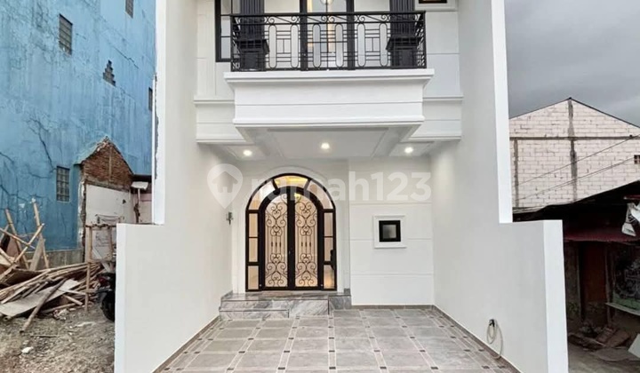 Modern Classic House Only 2 Units Jagakarsa South Jakarta