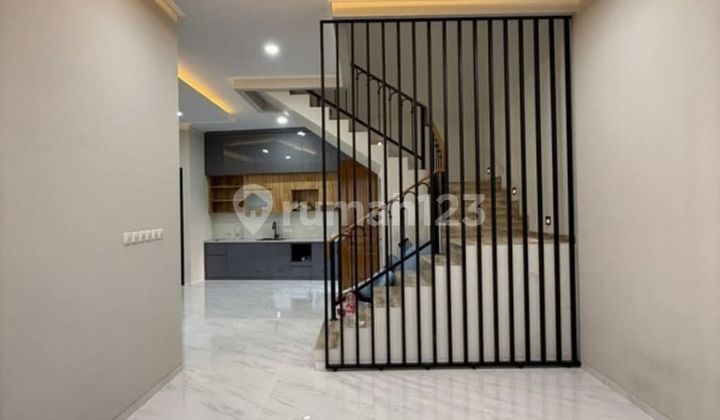 Rumah Kontemporer Single House Jagakarsa Jaksel 2