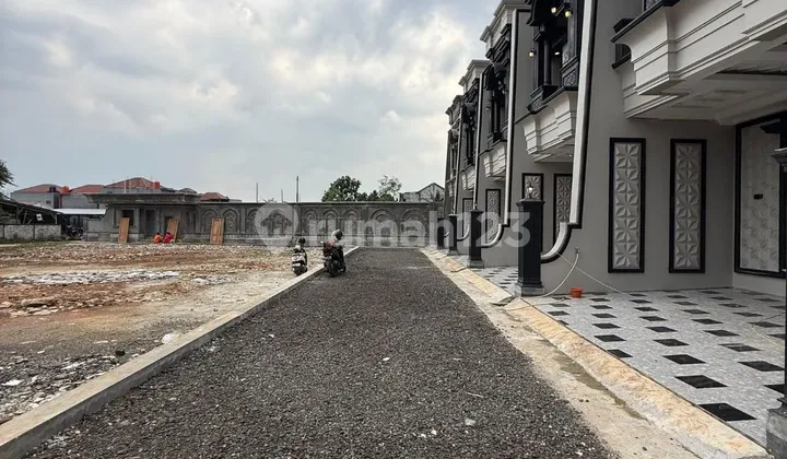 Rumah Modern Classic Grand Depok City 2