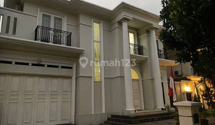 European Classic House For Rent In Bsd City 1