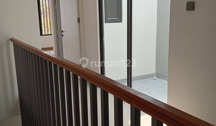 Rumah 2 Lantai di Greenville, Jakarta Barat 2