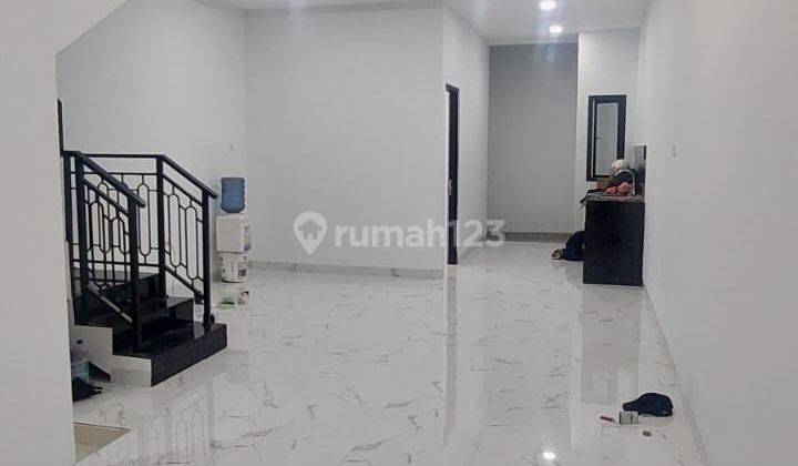 Rumah 3 Lantai Baru di Taman Ratu, Jakarta Barat 2