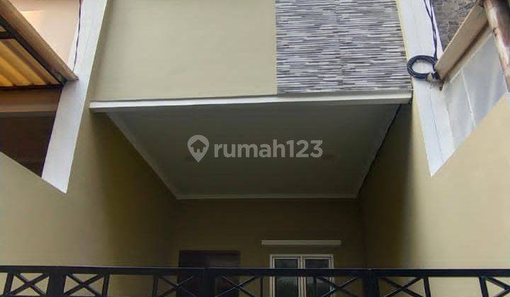 Rumah 3 Lantai di Tanjung Duren, Jakarta Barat 1