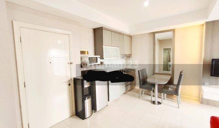 Dijual rugi BU apartemen 2 bedroom Cosmo Terace Dekat grand Indonesia 5