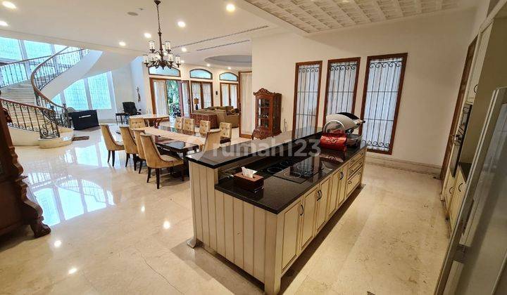 Dijual rumah luas dan mewah Modernland harga nego 4