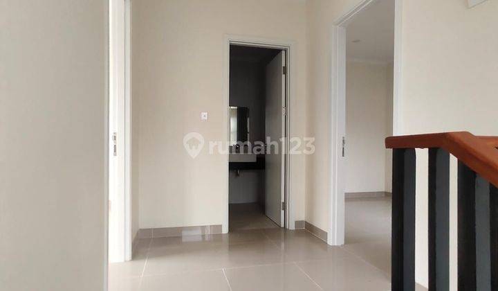 Rumah hoek 2 lantai Cluster Agnesi Gading Serpong 2