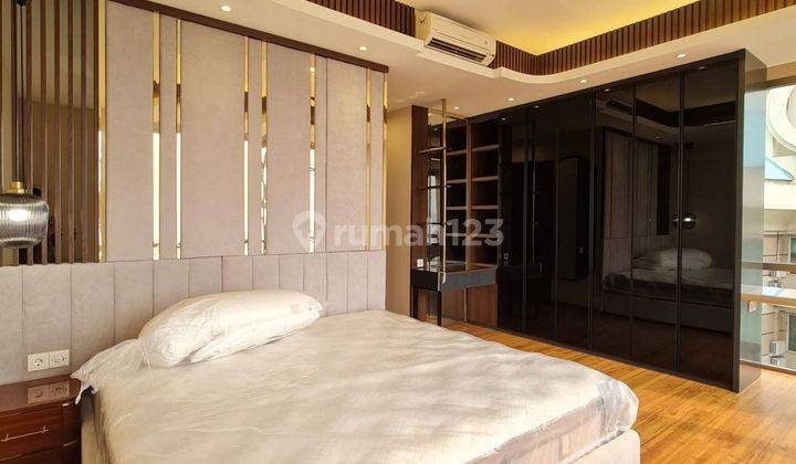 Apartemen 3 kamar furnish Sudirman Hill Residence 1