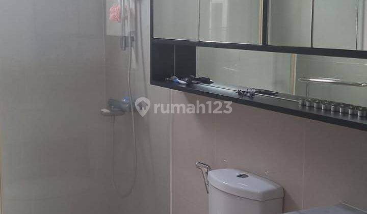 Rumah semi furnished Jadeite De Park BSD 2