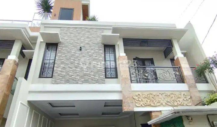 Rumah mewah 3 lantai semi furnish Kebagusan 1