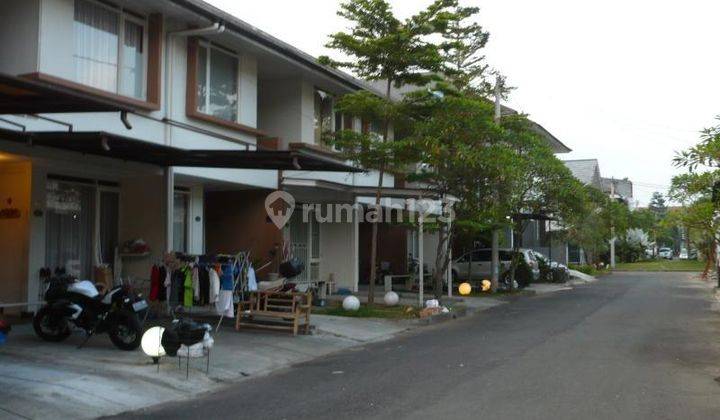 JUAL CEPAT sesuai appraisal bank RUMAH SIAP HUNI DI ISTANA REGENCY SUDIRMAN BANDUNG 2