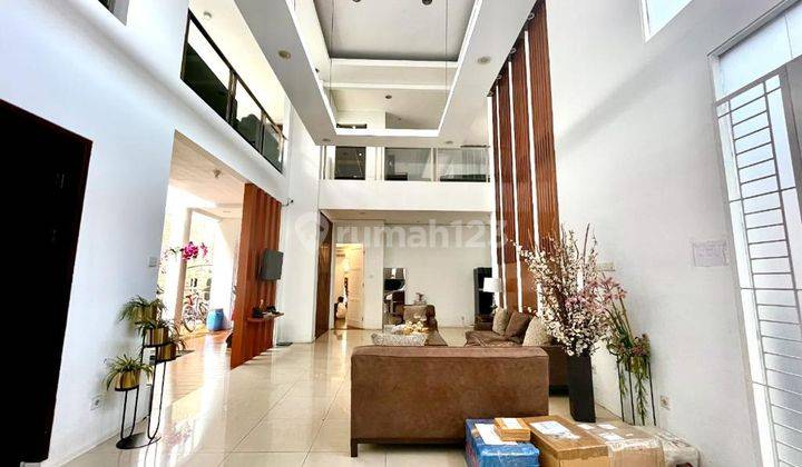 RUMAH MEWAH BAGUS SEKALI CLUSTER EXCLUSIVE di SINGGASANA PRADANA BANDUNG 1