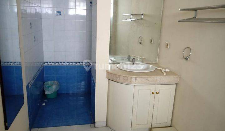 RUMAH BAGUS TERAWAT FURNISH di AREA SETRASARI BANDUNG 6
