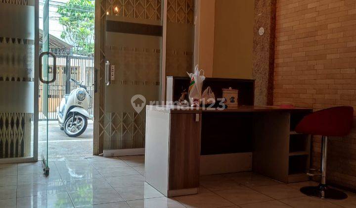 RUMAH CANTIK EX SALON di AREA CIPEDES BANDUNG Bagus 2