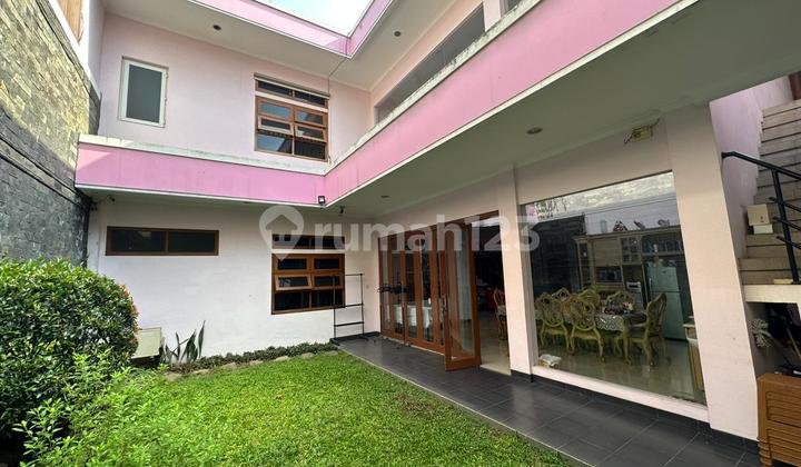 RUMAH BESAR BAGUS 2 LANTAI FURNISH di AREA BATUNUNGGAL BANDUNG