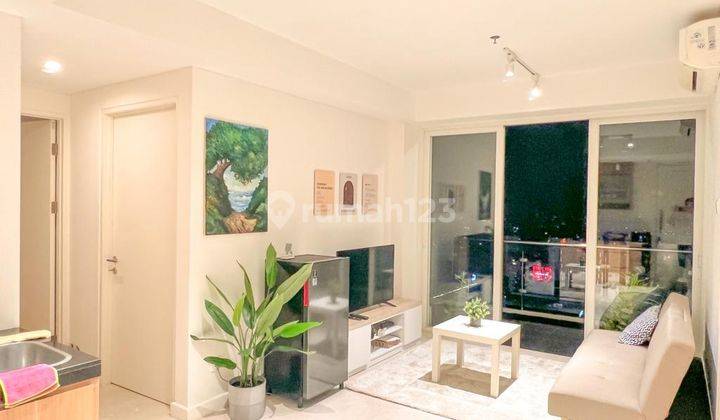 FOR SALE/RENT Apartemen Landmark Residence 3 BR Bagus Furnished 1