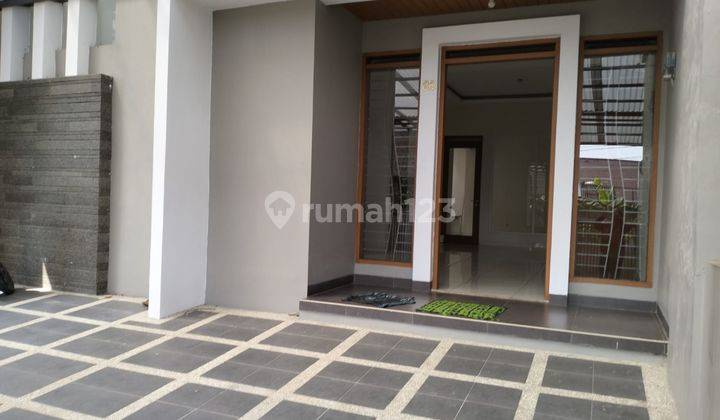 Rumah 2 Lantai Baru SHM di Sayap Setra Duta, Bandung 2