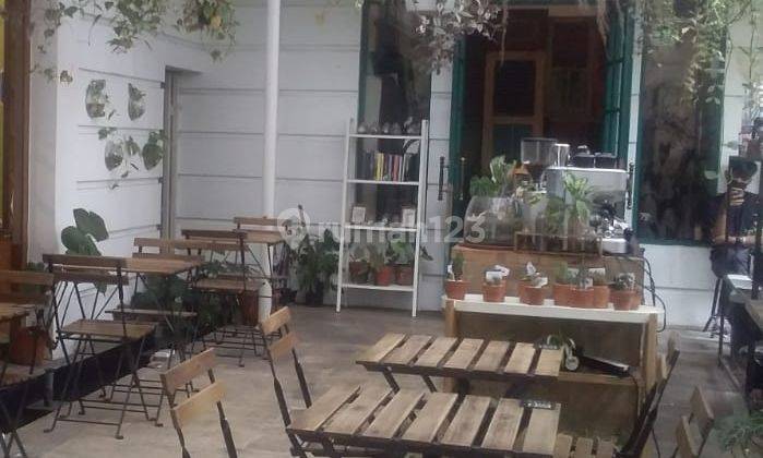 Ruang Usaha Besar Strategis SHM di Sayap Riau, Bandung 1