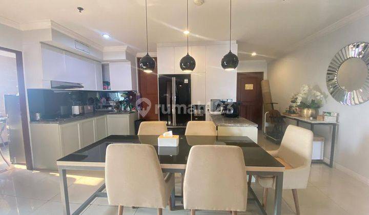 Luxury Unit Apartement The Majesty Apartment Furnished Strategis 1