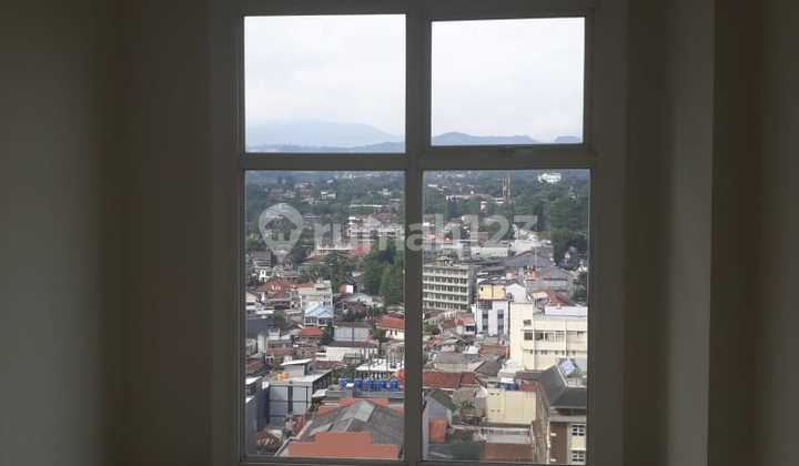 Apartemen Unfurnished Type 2 BR di Parahyangan Residence 2