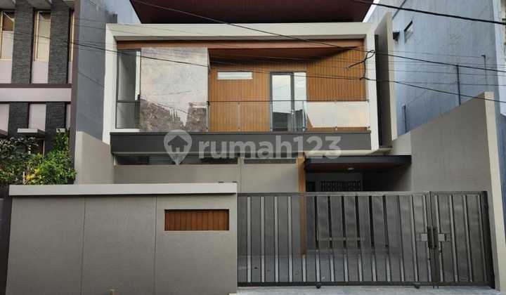 Rumah 2 Lantai Besar Bagus di Batununggal, Bandung Rumah 2 Lantai Besar Bagus di Batununggal, Bandung