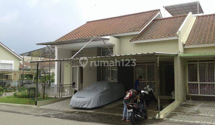 RUMAH BESAR ASRI NYAMAN di Tatar Naganingrum KBP 2