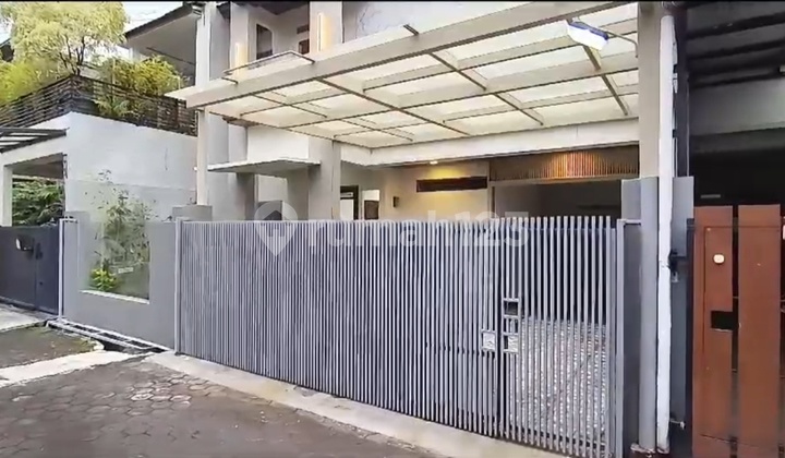 Rumah Minimalis Modern Semi Furnished Di Batununggal