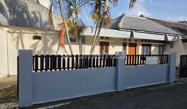 Disewakan Rumah Siap Huni Semi Furnished Fu Hh Jt