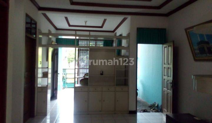 Rumah Asri Siap Huni 2 Lantai Bagus Harga Murah 1