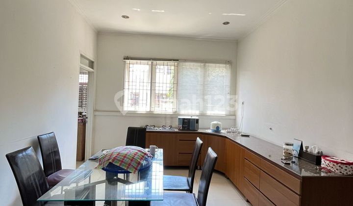 Rumah Besar Bagus Utk Keluarga Besar Di Setra Duta