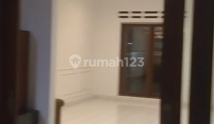 Jual Di Bawah Harga Pasar!! Rumah Asri Cozy Murah Di Pondok Hijau Bdg Utara 2