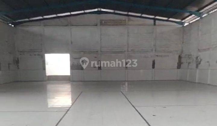 Sewa/Jual Gudang Plus Tanah 3400 m² Akses Container Di BATUJAJAR  1