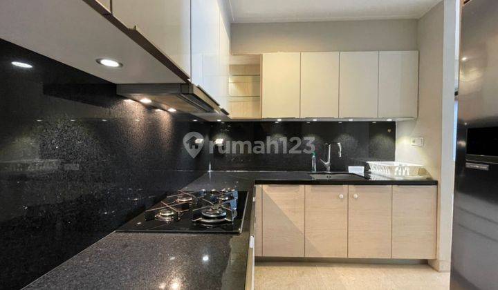 Apartment Myhome Ciputra World, 2br Furnished Nego 8