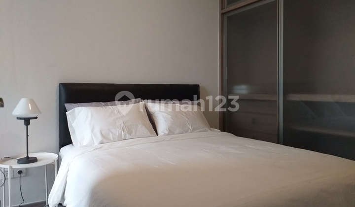 Apartemen Sudirman Suite, 2+1br Furnished Nego 10