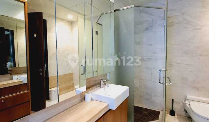 Apartemen The Peak Sudirman, 3Br Fully Furnished 2